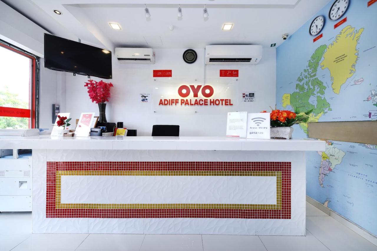 Oyo 414 アディフ パレス ホテル セパン エクステリア 写真