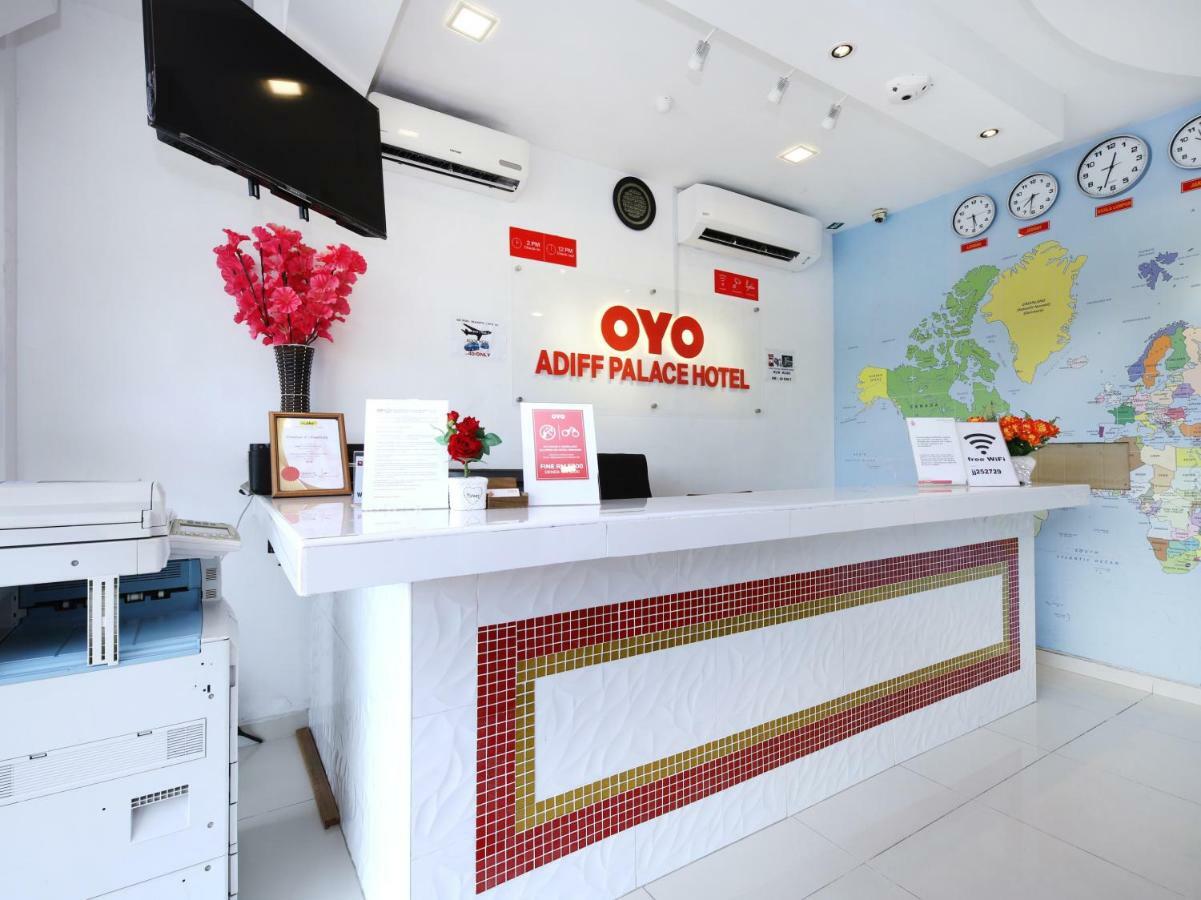 Oyo 414 アディフ パレス ホテル セパン エクステリア 写真